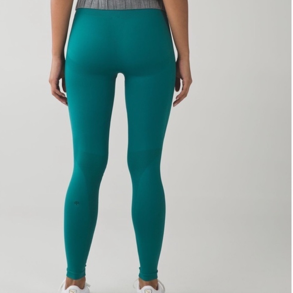 Lululemon Zone In Tight Forage Teal Legging